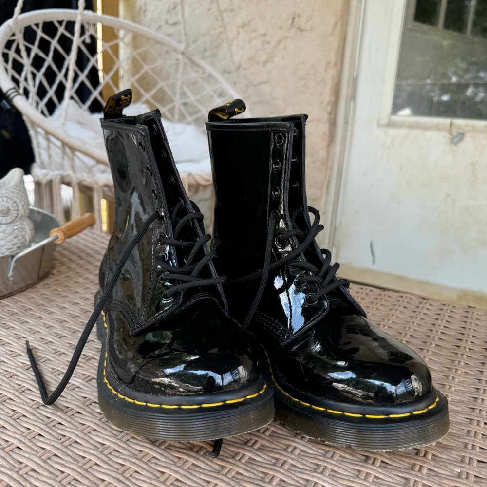 Black Dr martens size 10